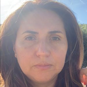 Meet your Posher, Lorena